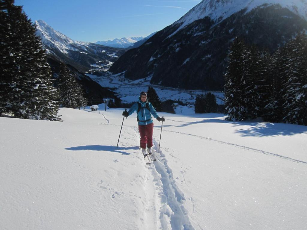 Haus Mattle Lägenhet Pettneu am Arlberg Exteriör bild