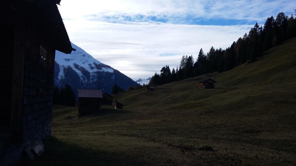 Haus Mattle Lägenhet Pettneu am Arlberg Exteriör bild